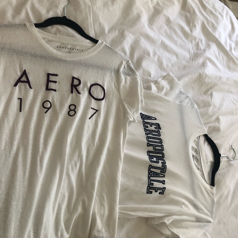 Two white logo short sleeve tees Aéropostale